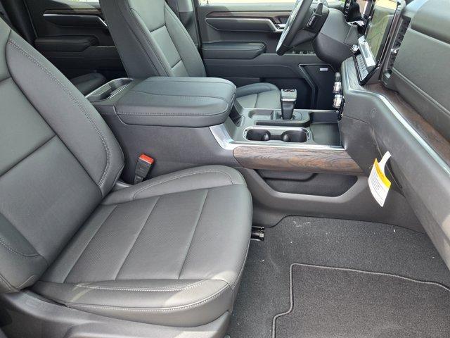 new 2025 GMC Sierra 1500 car, priced at $56,825