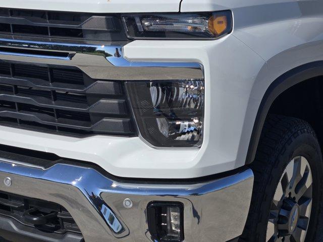 new 2025 Chevrolet Silverado 2500 car