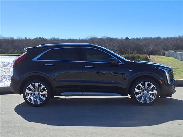 used 2020 Cadillac XT4 car, priced at $30,455