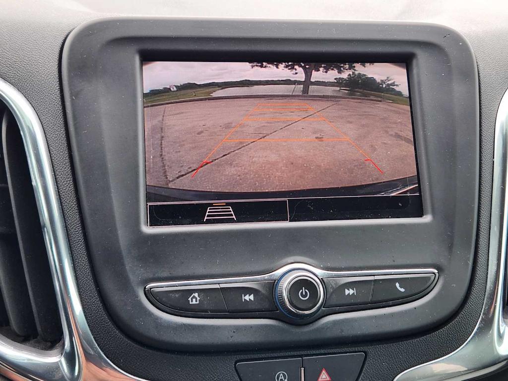 used 2022 Chevrolet Equinox car, priced at $24,977