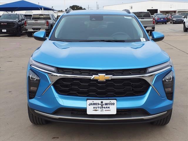 new 2025 Chevrolet Trax car, priced at $23,835