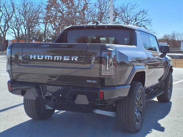 new 2025 GMC HUMMER EV Pickup car