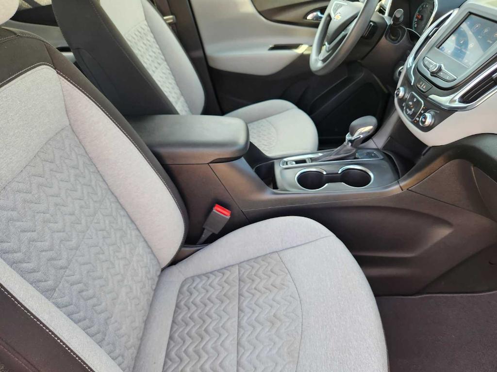 used 2022 Chevrolet Equinox car, priced at $24,950