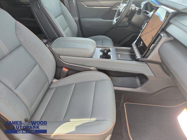 new 2025 GMC Acadia car, priced at $50,890