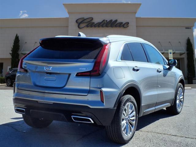 new 2025 Cadillac XT4 car, priced at $43,990