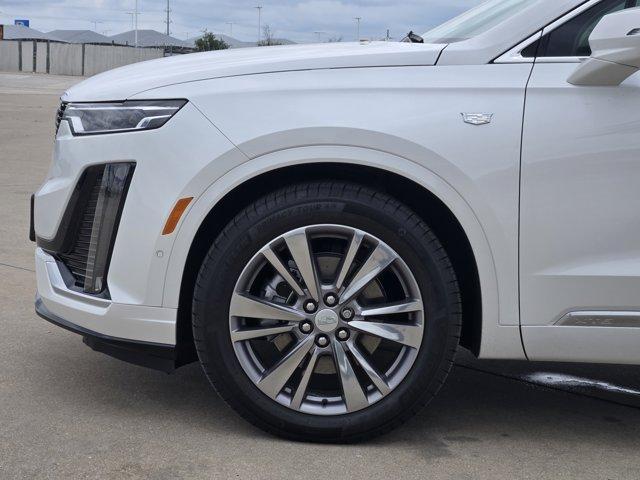 new 2024 Cadillac XT6 car, priced at $61,789
