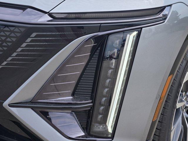 new 2025 Cadillac LYRIQ car, priced at $61,190