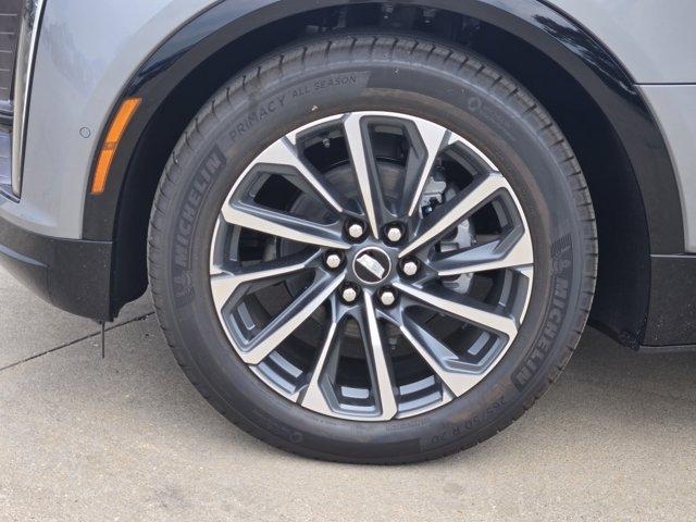 new 2025 Cadillac LYRIQ car, priced at $61,190