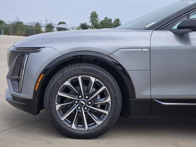 new 2025 Cadillac LYRIQ car, priced at $61,190