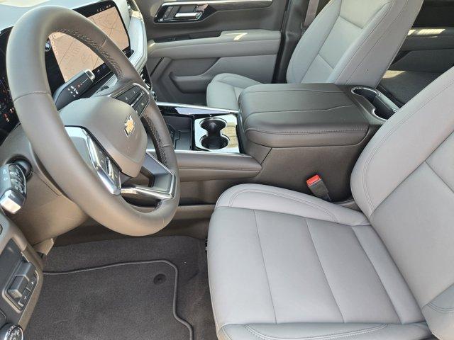 new 2025 Chevrolet Suburban car, priced at $67,270