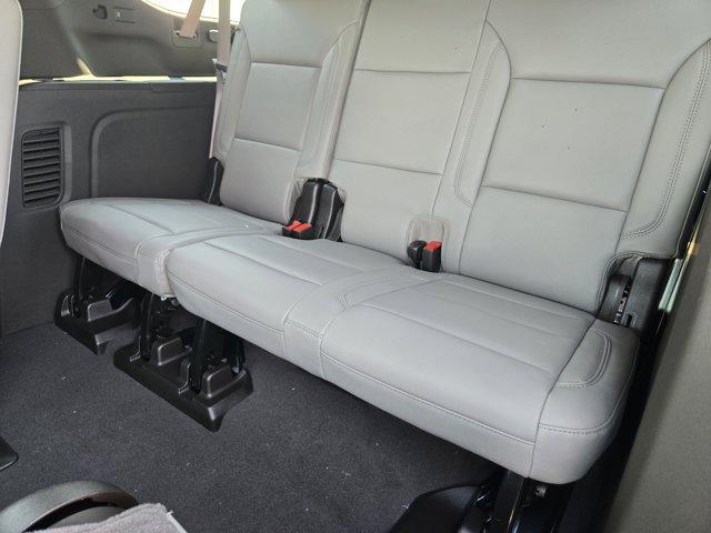 new 2025 Chevrolet Suburban car, priced at $67,270