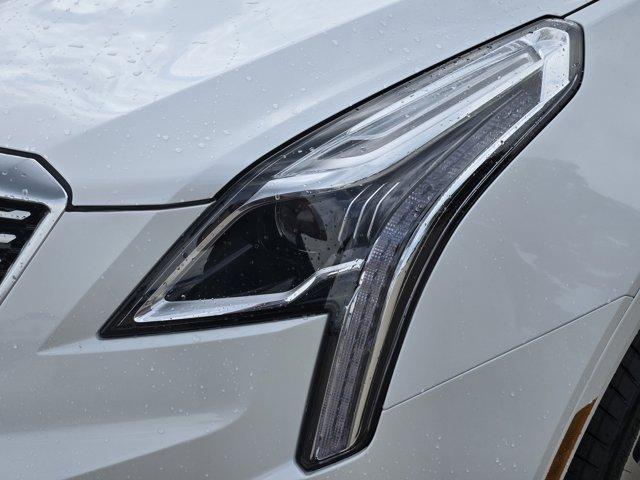 new 2025 Cadillac XT5 car, priced at $56,790