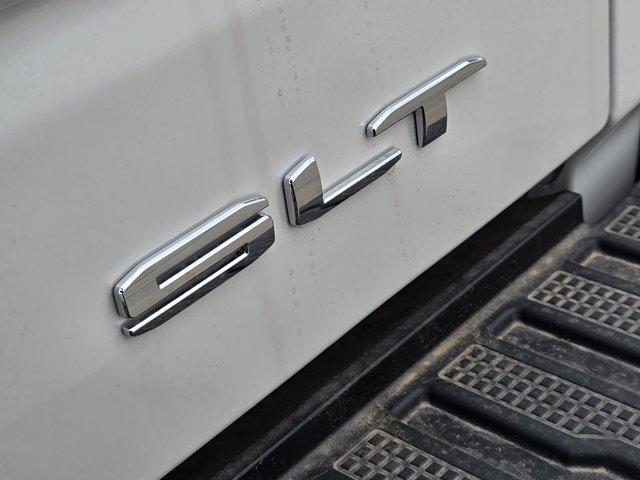 new 2025 GMC Sierra 1500 car, priced at $54,070