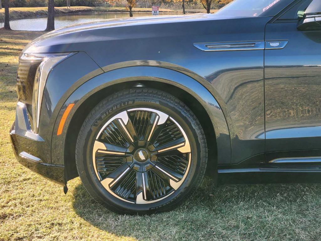 used 2025 Cadillac Escalade IQ car, priced at $135,455