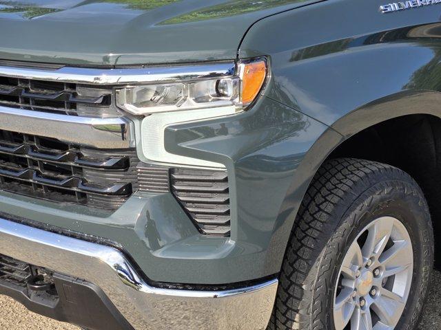 new 2025 Chevrolet Silverado 1500 car, priced at $46,915