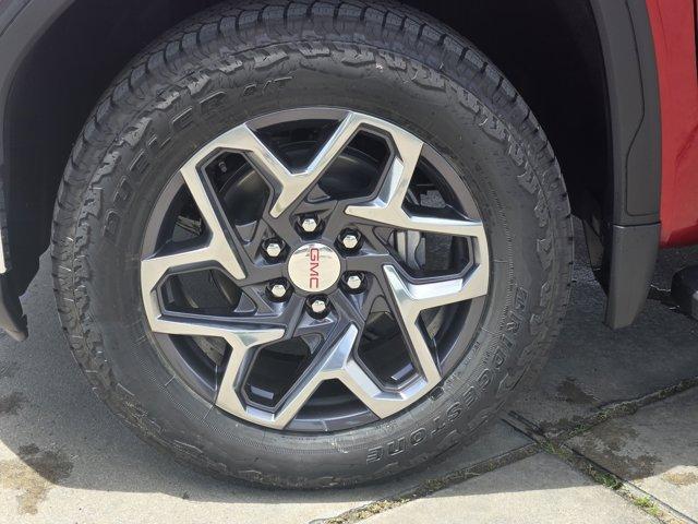 new 2025 GMC Sierra 1500 car, priced at $57,675