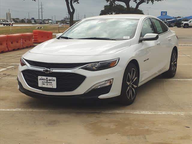 new 2025 Chevrolet Malibu car, priced at $26,320