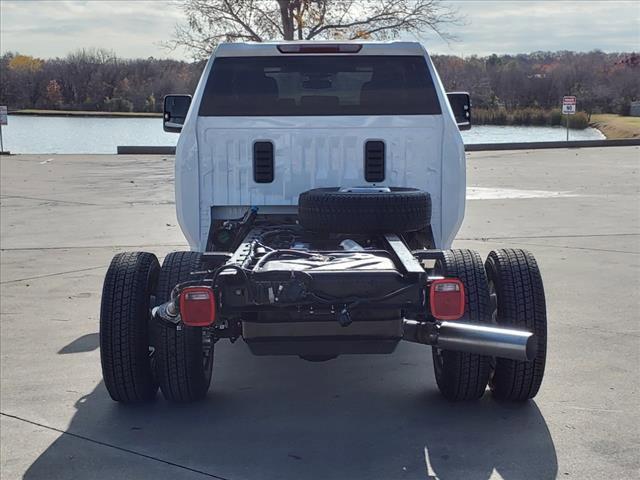 new 2025 Chevrolet Silverado 3500 car