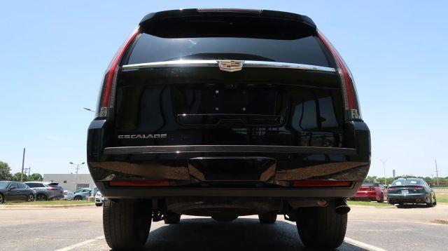 used 2018 Cadillac Escalade car, priced at $25,750