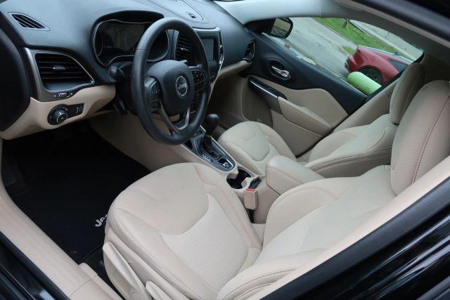 used 2019 Jeep Cherokee car, priced at $14,550