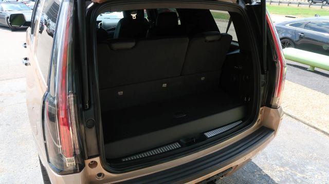 used 2020 Cadillac Escalade car, priced at $37,850