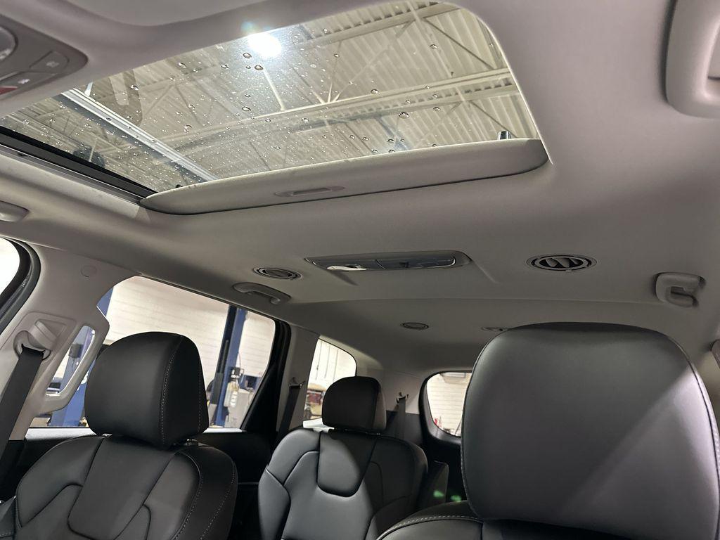 new 2025 Kia Telluride car, priced at $38,699