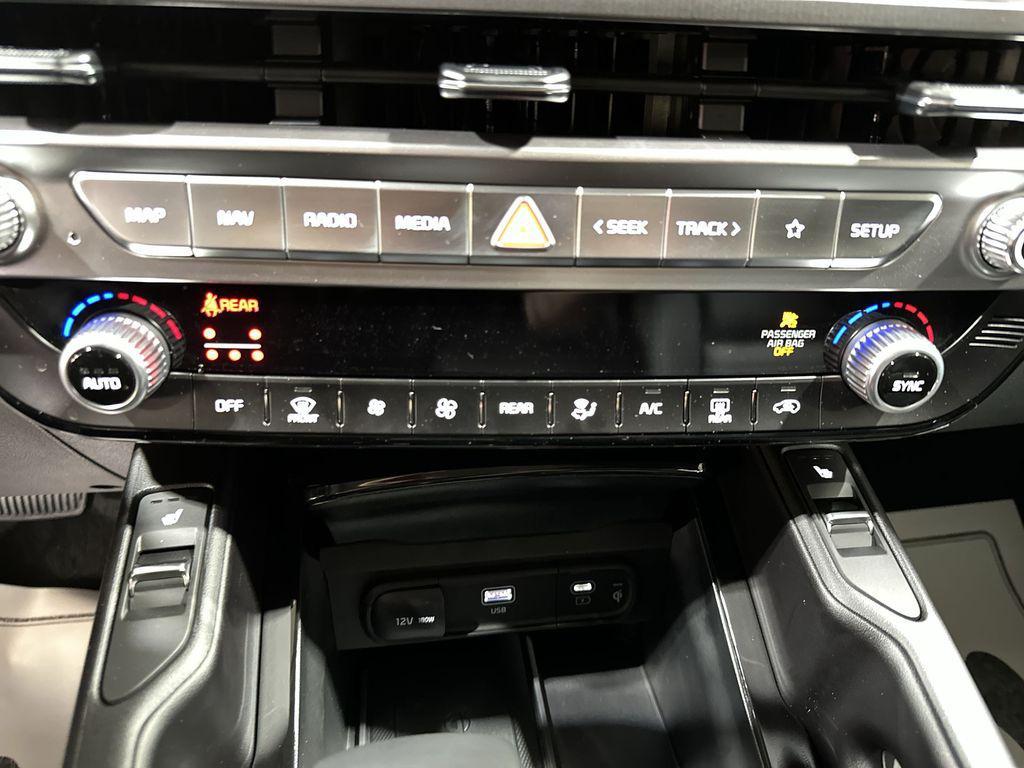 new 2025 Kia Telluride car, priced at $38,699