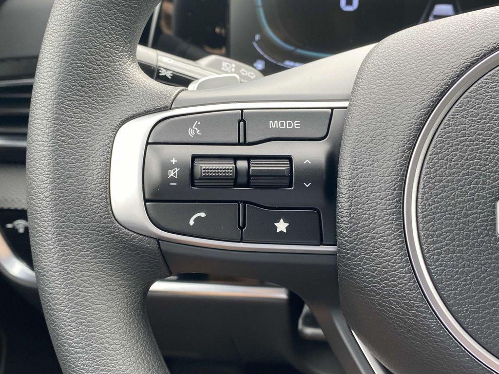 new 2025 Kia Sportage Hybrid car, priced at $27,356