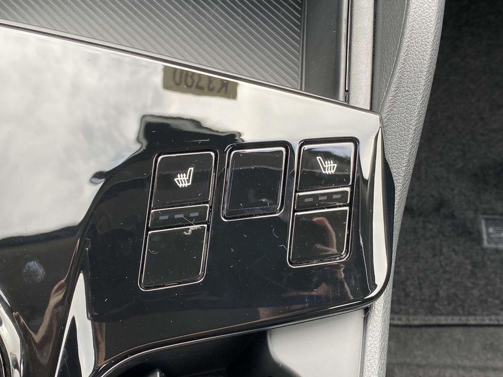 new 2025 Kia Sportage Hybrid car, priced at $27,356