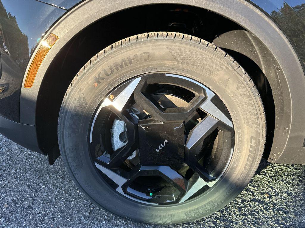 new 2026 Kia Sportage car, priced at $31,296