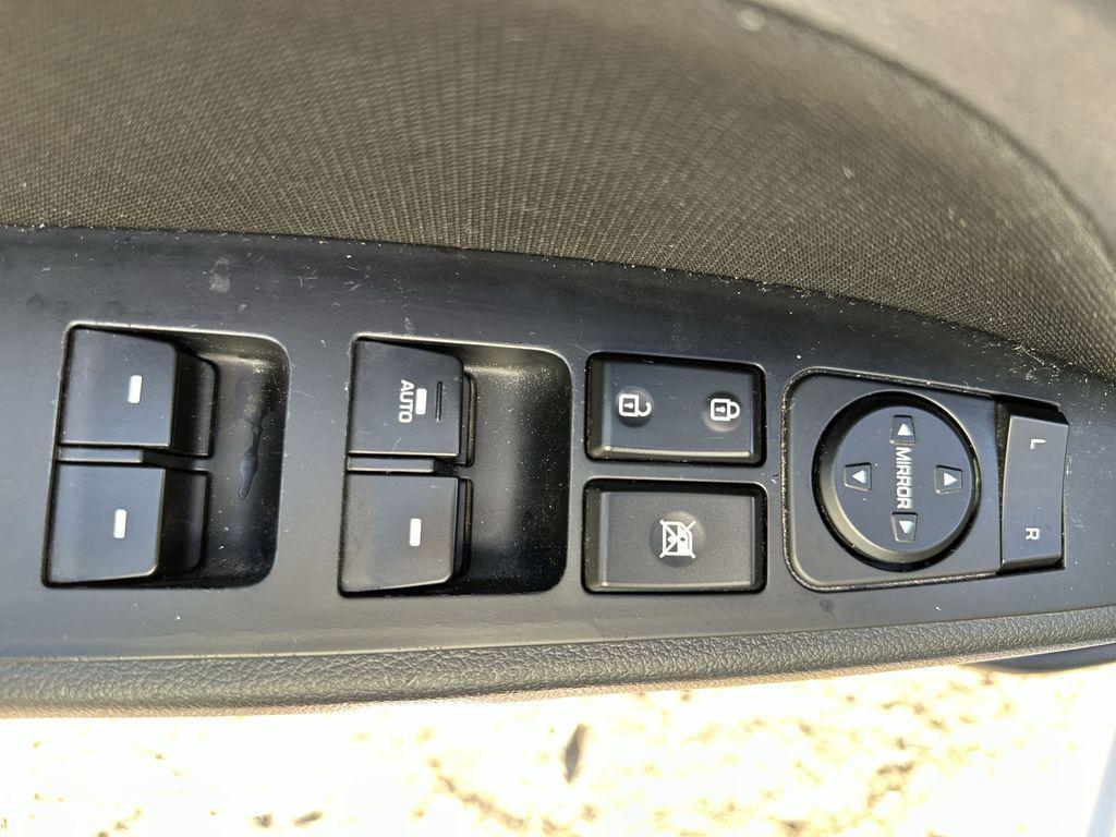 used 2020 Hyundai Elantra car, priced at $13,750