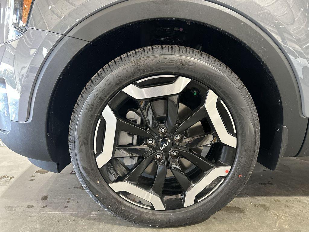 new 2025 Kia Telluride car, priced at $42,122