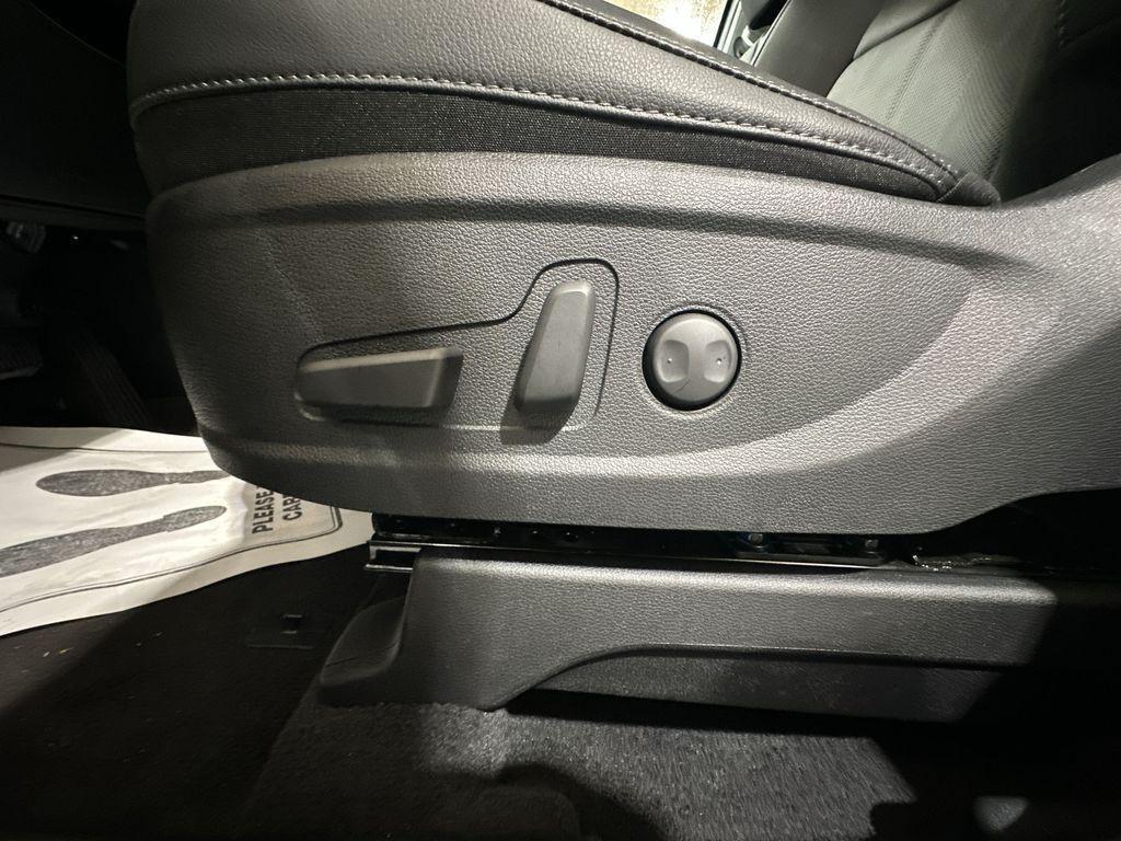 new 2025 Kia Telluride car, priced at $42,122