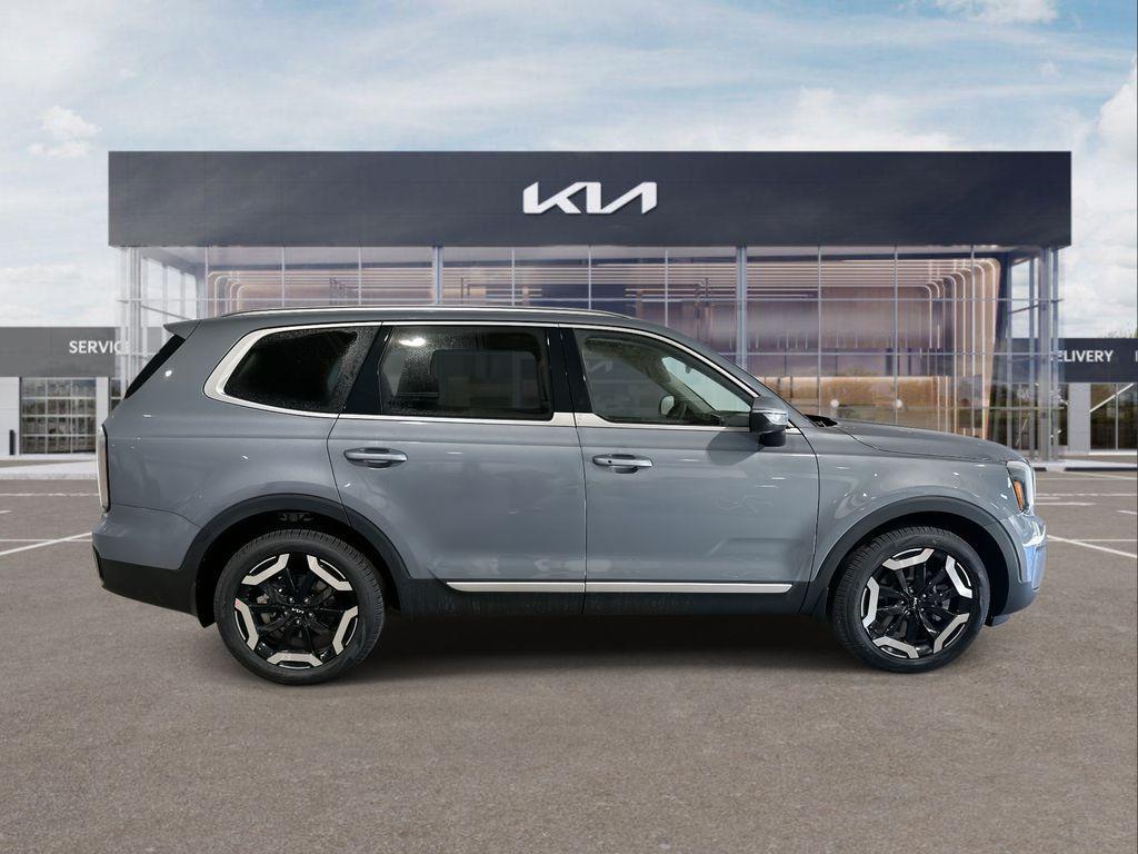 new 2025 Kia Telluride car, priced at $42,122