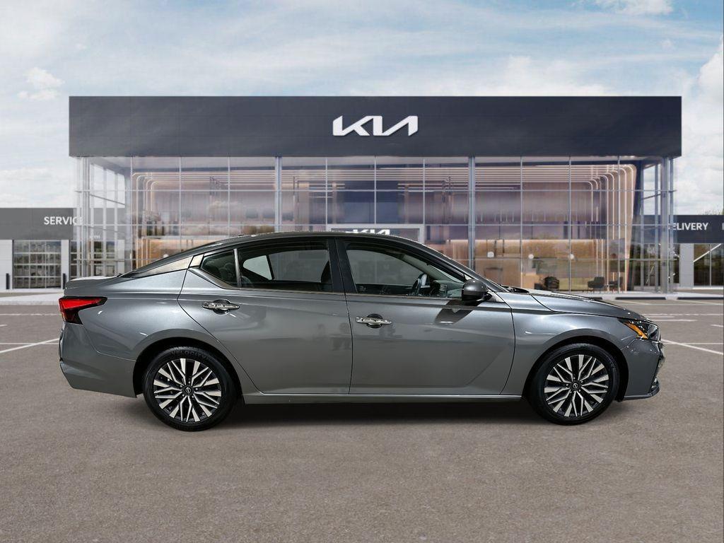 used 2023 Nissan Altima car, priced at $18,011