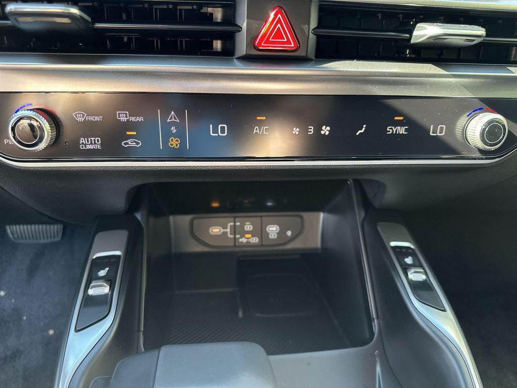 new 2026 Kia Sorento car, priced at $36,646