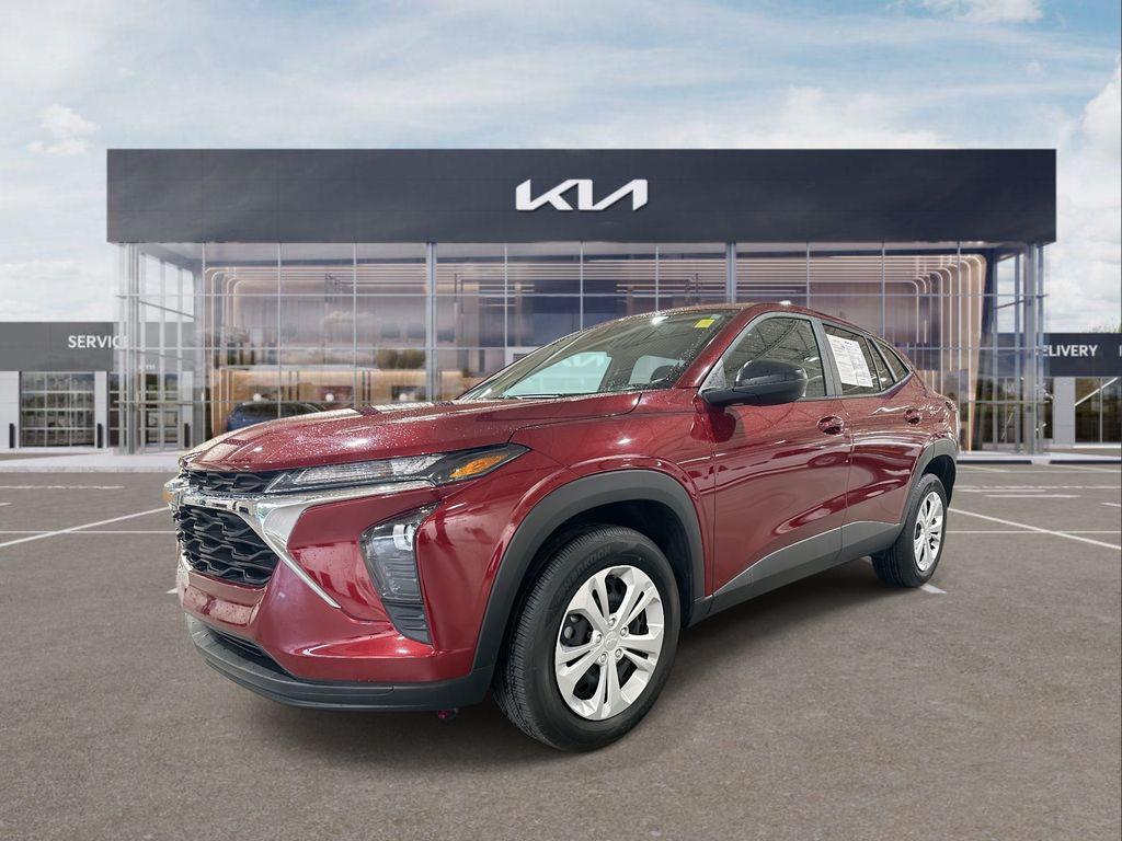 used 2024 Chevrolet Trax car, priced at $19,196