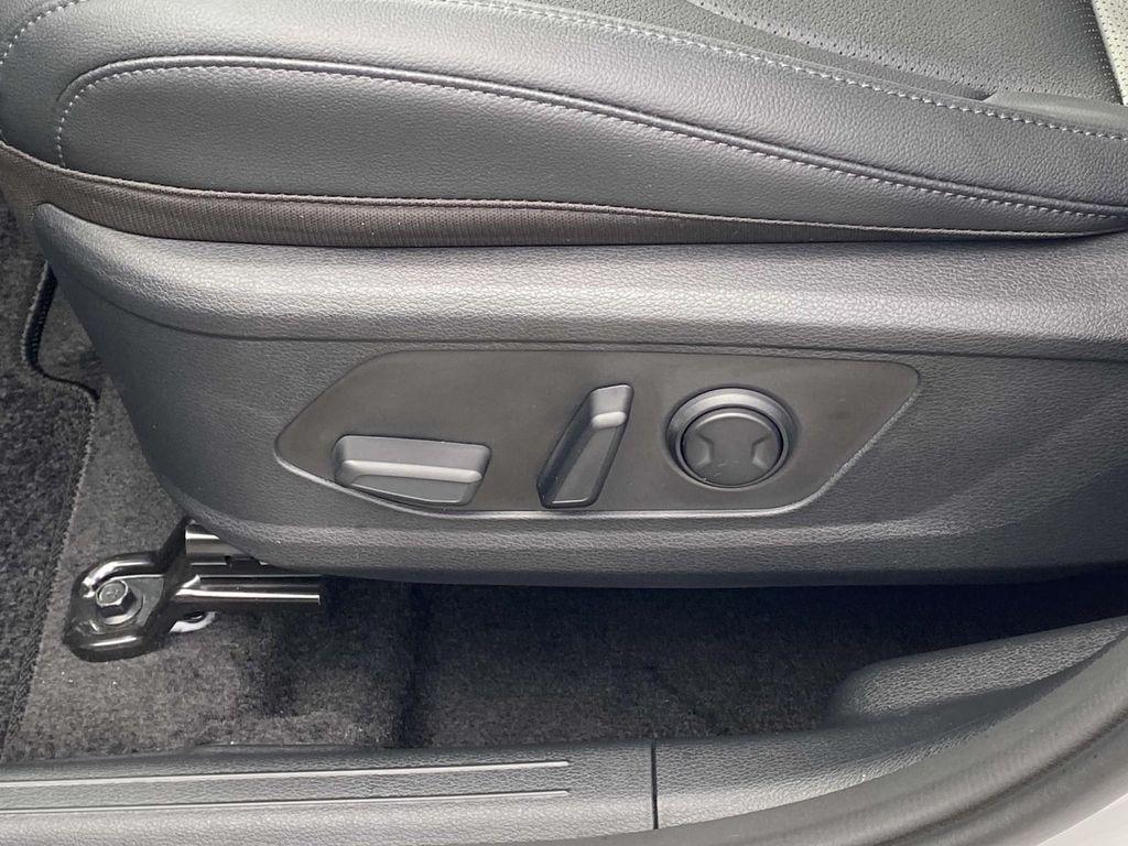 new 2025 Kia Sportage Hybrid car, priced at $29,512