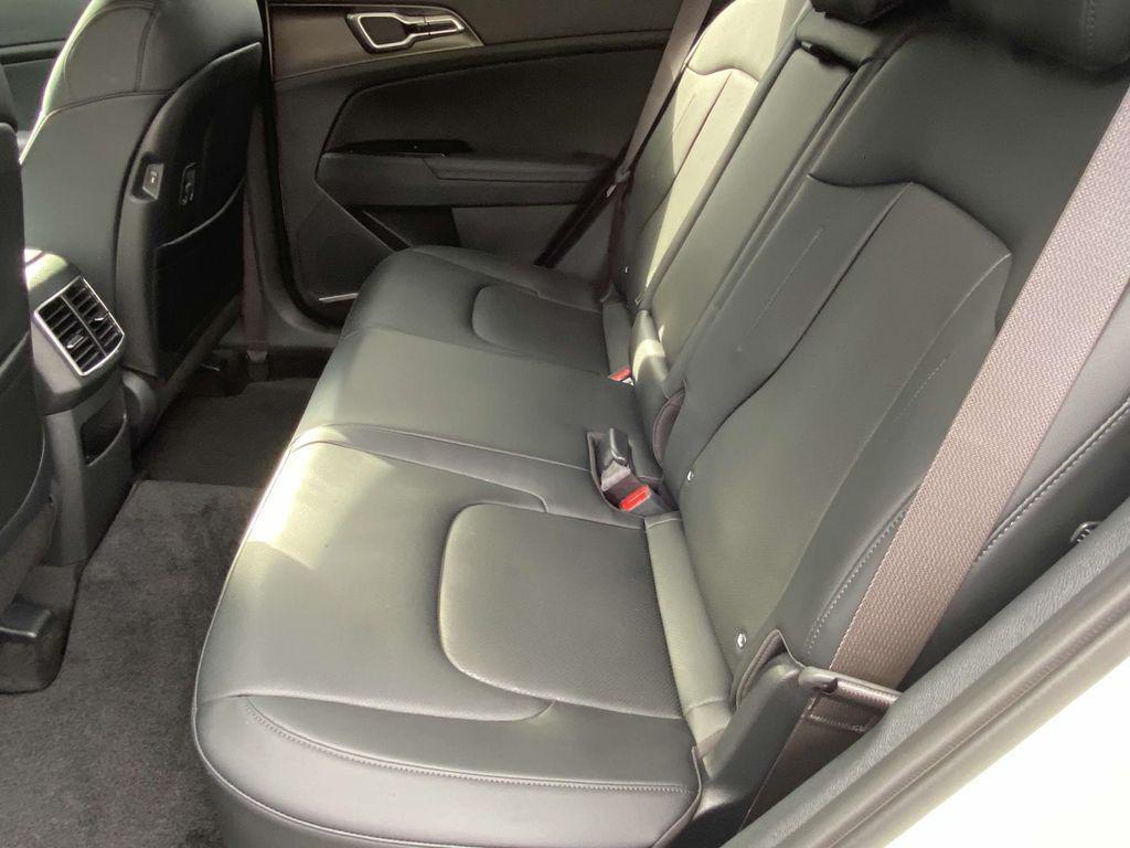 new 2025 Kia Sportage Hybrid car, priced at $29,512