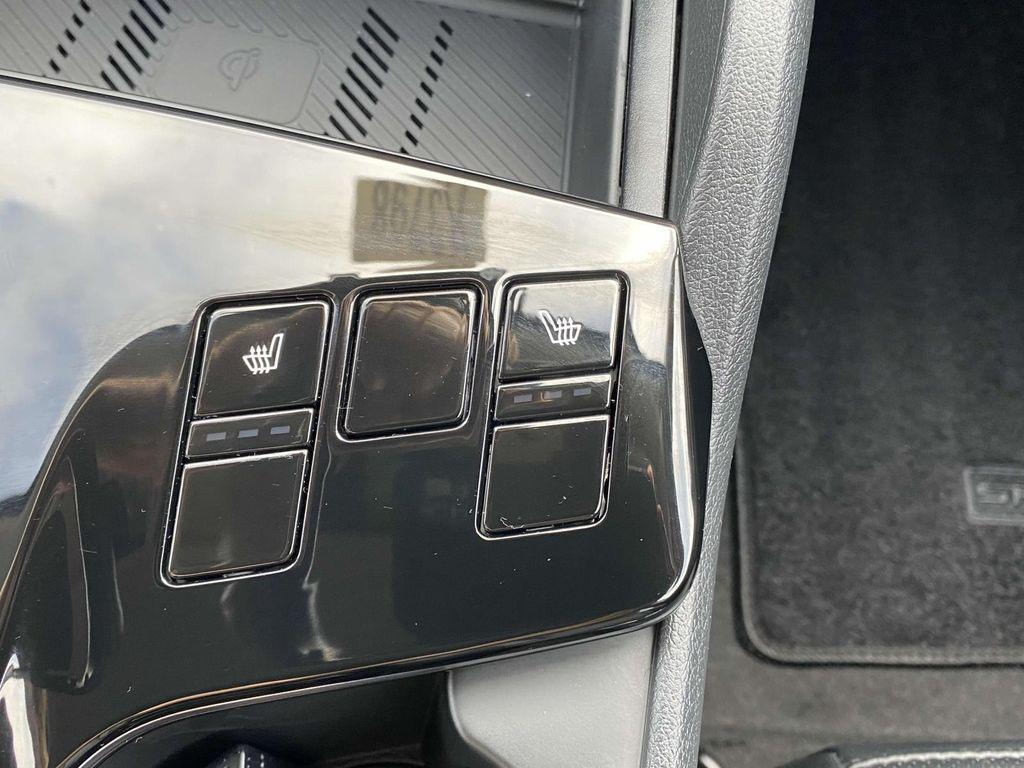 new 2025 Kia Sportage Hybrid car, priced at $29,512