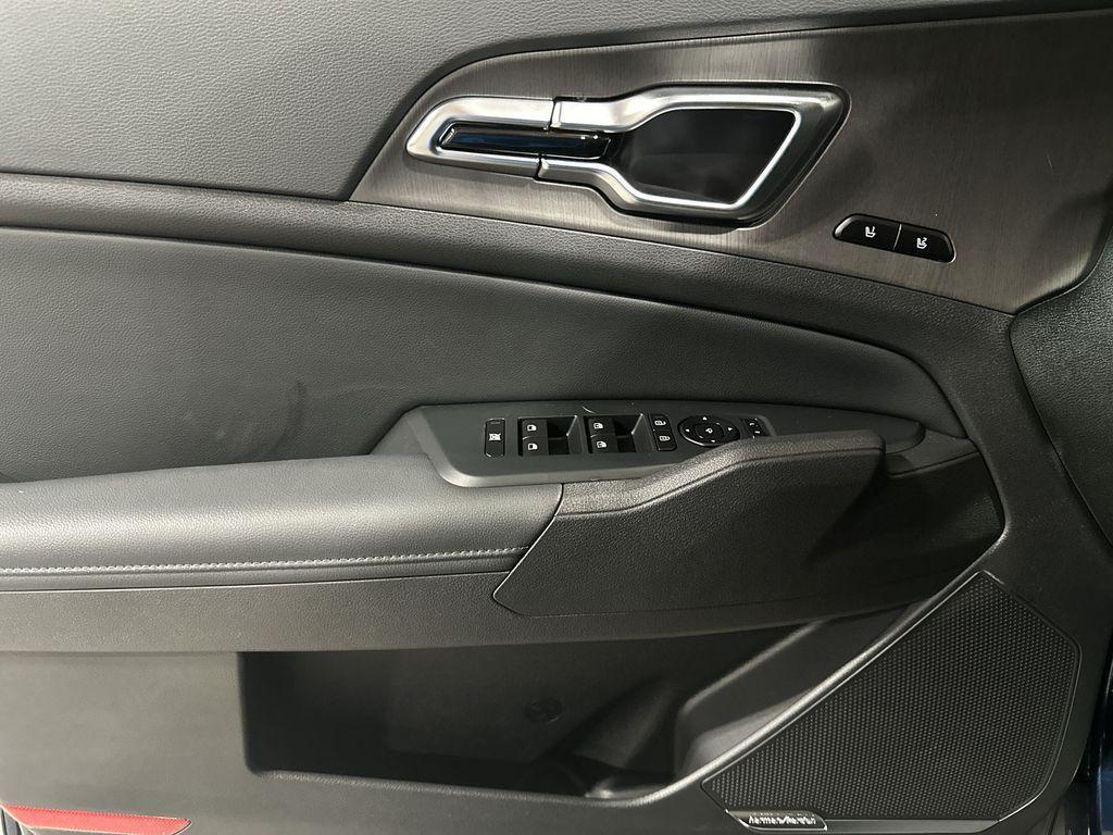 new 2026 Kia Sportage car, priced at $47,975