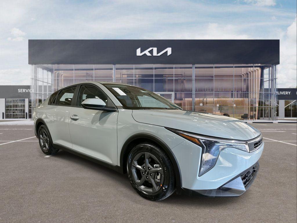 new 2025 Kia K4 car, priced at $24,330