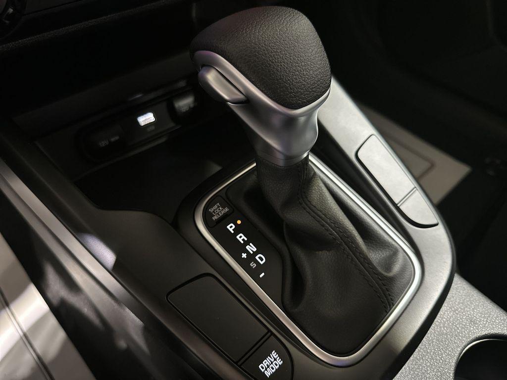 new 2025 Kia Soul car, priced at $21,875