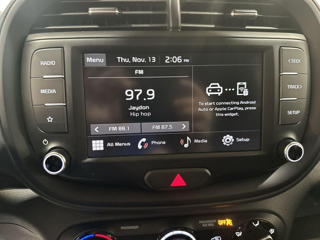 new 2025 Kia Soul car, priced at $21,875