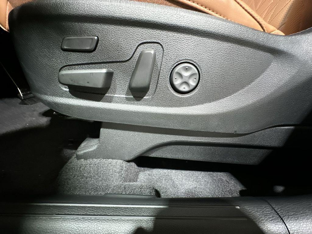 new 2025 Kia Telluride car, priced at $53,400