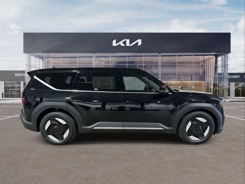 new 2026 Kia EV9 car, priced at $48,402