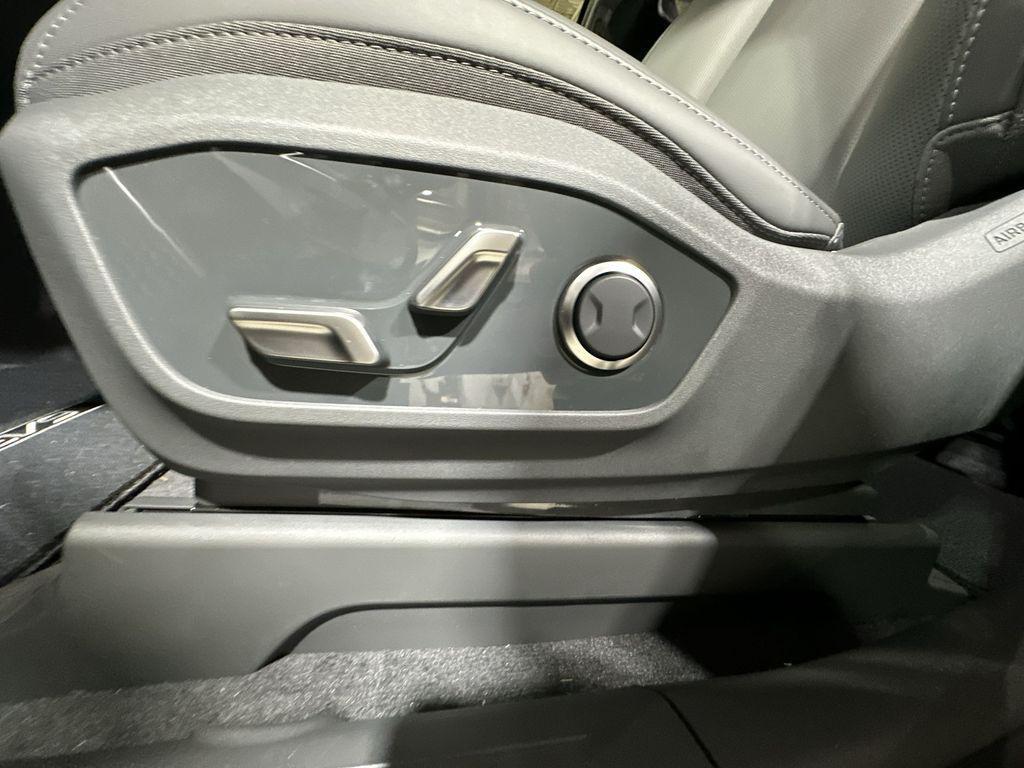 new 2026 Kia EV9 car, priced at $48,402