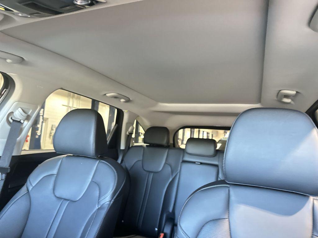 new 2026 Kia Sorento car, priced at $36,735