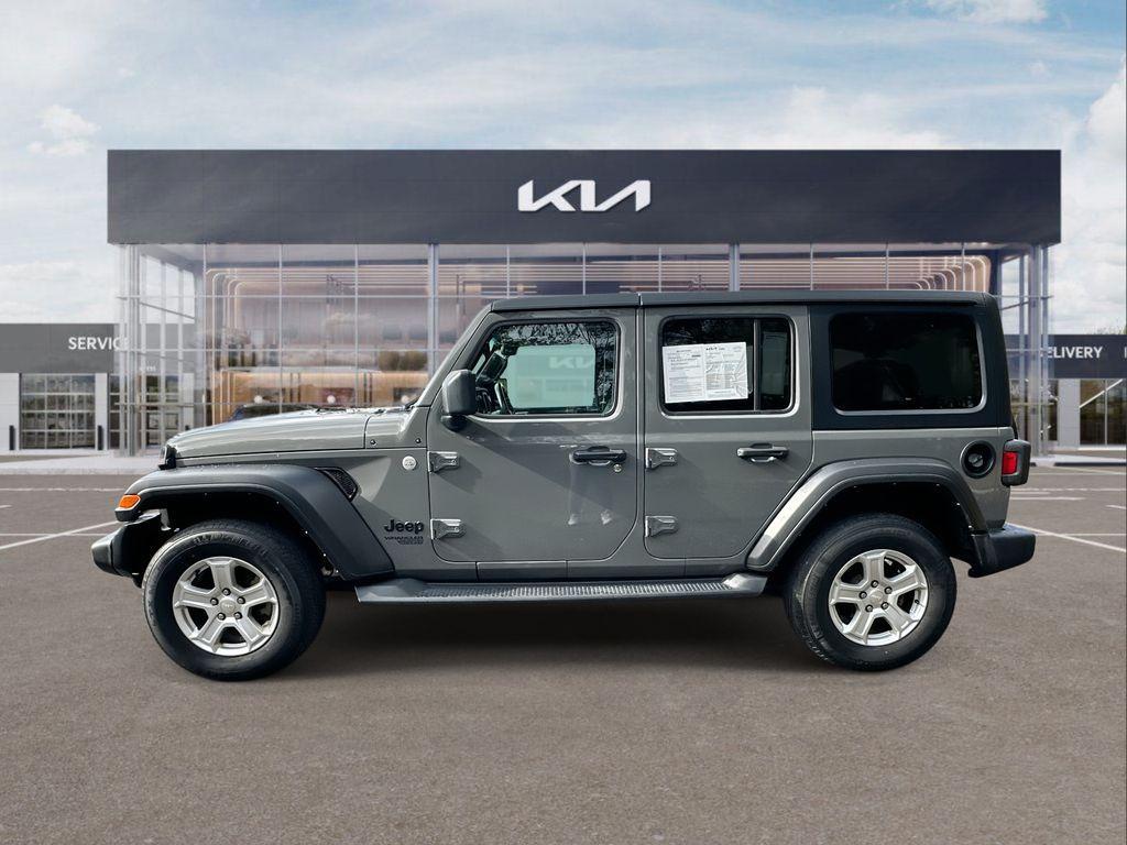 used 2021 Jeep Wrangler Unlimited car, priced at $27,110