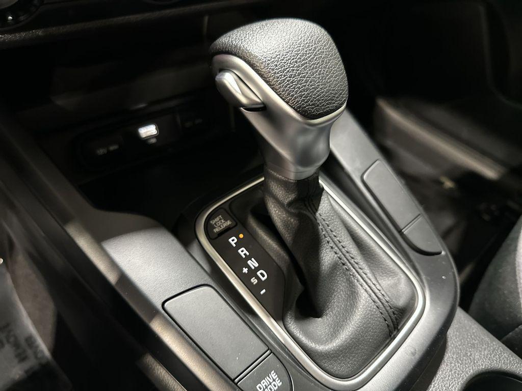 new 2025 Kia Soul car, priced at $21,875